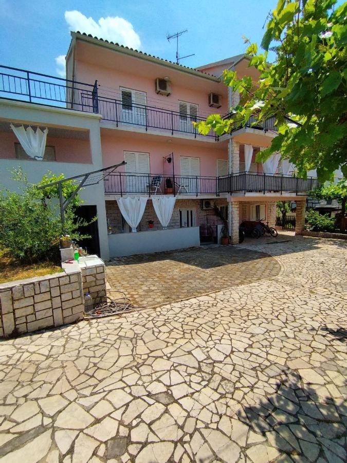 Apartment Erceg Poreč Exteriör bild
