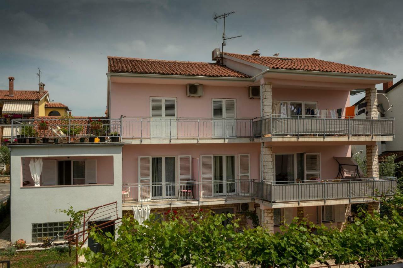 Apartment Erceg Poreč Exteriör bild